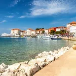 Studio In Porec - Istrien 10215 *