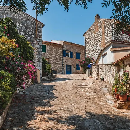 In - Istrien 10215 Lägenhet Poreč